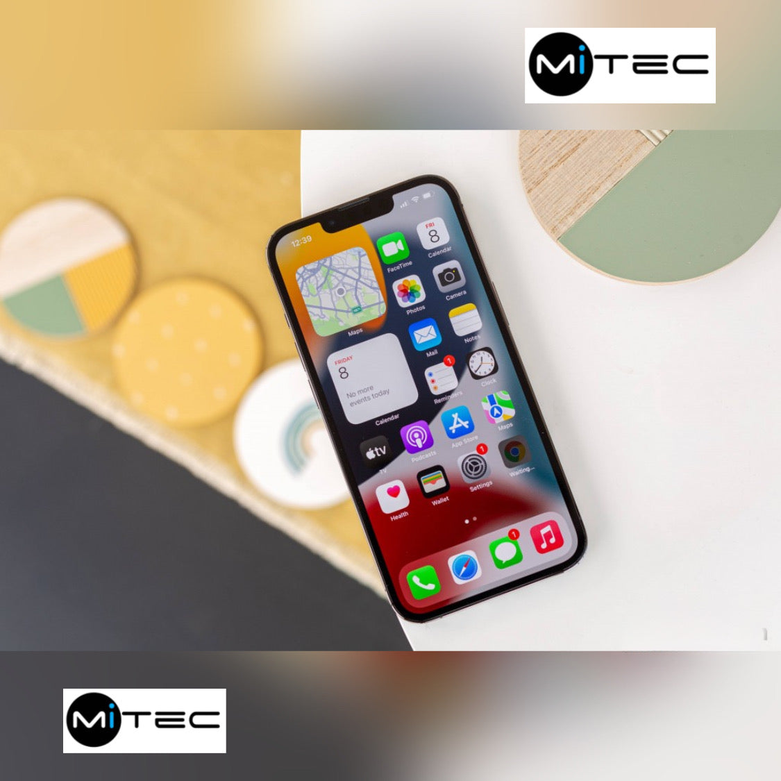 IPhone 13 Pro Quasi Neuf - 128 GB + Chargeur + Antichoc + Fourreau