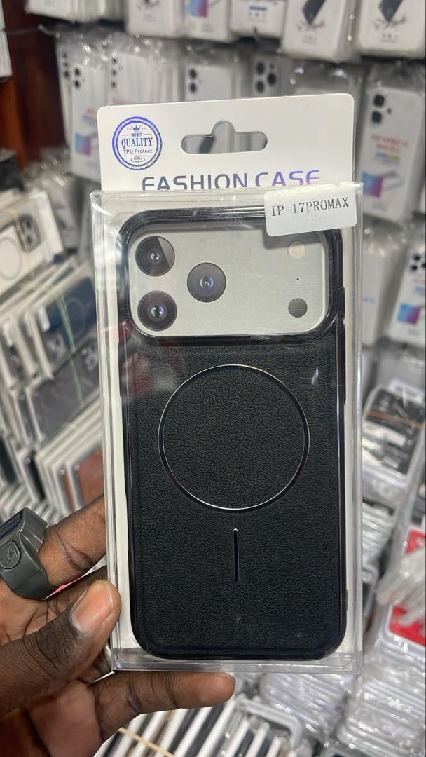 Étui Fourreau Coque Noir IPhone 17 Pro Max