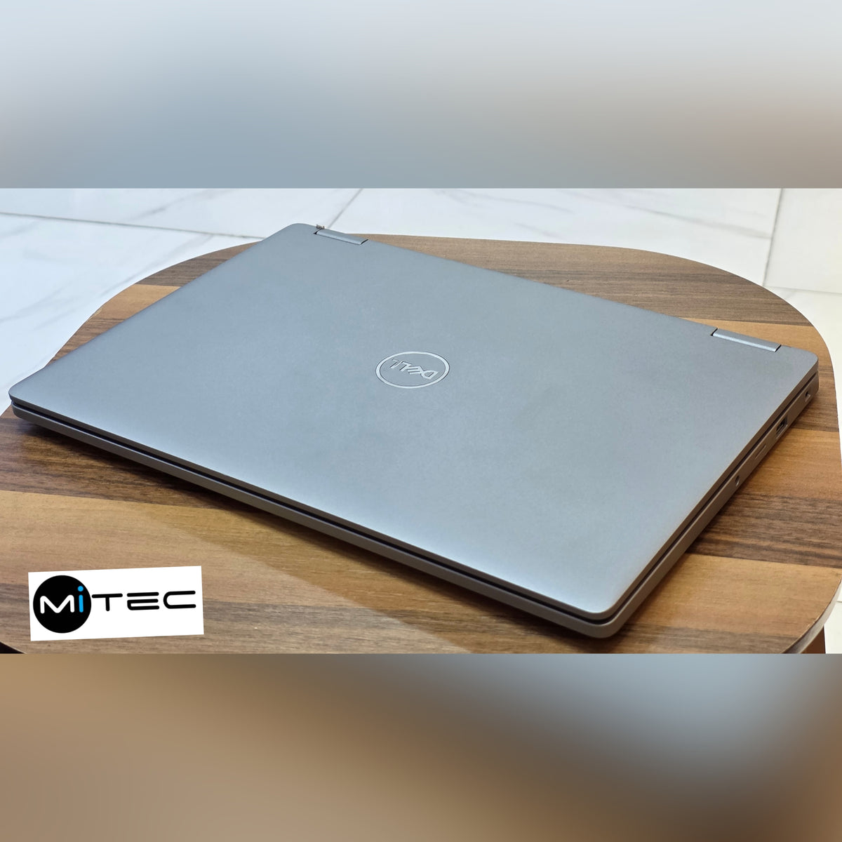 Pc Dell  3310 Core i5 - Écran Tactile Pliable - 13'3 Pouces - 8 GB Ram - 256 GB Ssd - Sac + Clé USB + Souris Offert