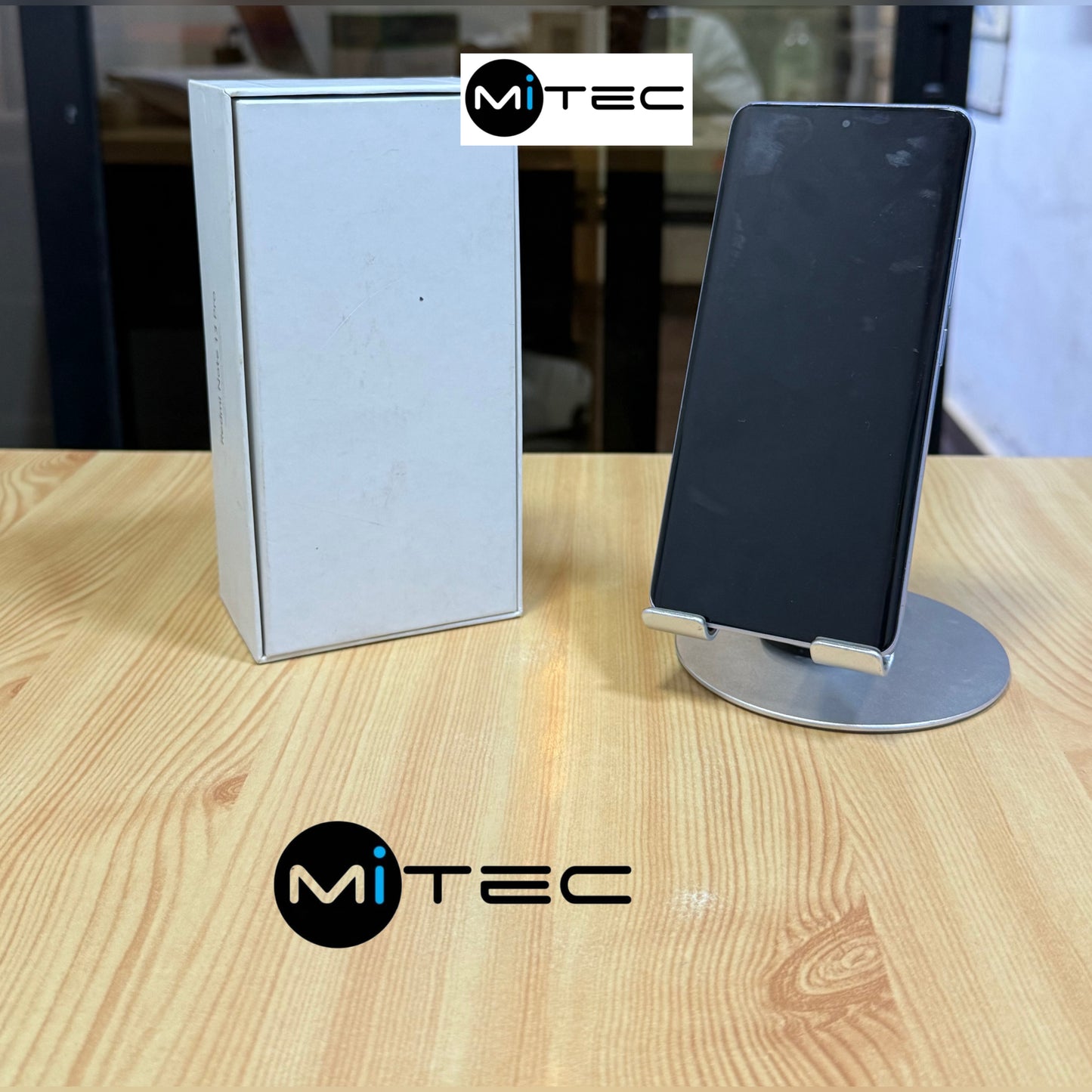 Xiaomi Redmi Note 13 Pro Plus 5G  - 12 GB - 512 GB - Écran Incurvé - Amoled - 200Mpx