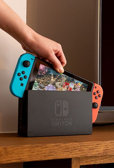 Nintendo Switch Craquée Avec 15 Jeux installés –  Quasi Neuf