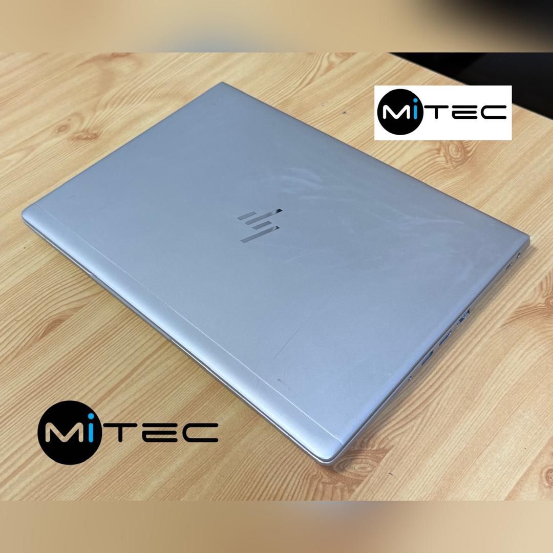 Hp EliteBook 840 G6 Core i5 - 16 GB - 512 GB Ssd - 14 Pouces -  Clavier Rétro éclairé - Sac + Clé USB + Souris Offert