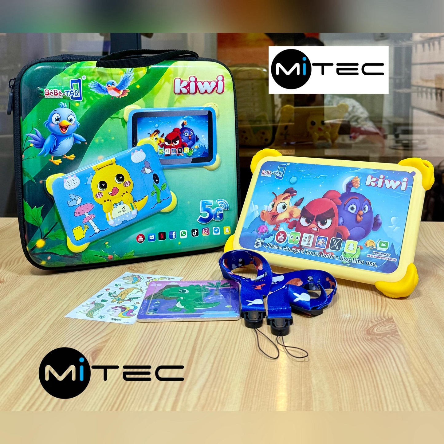 Tablette Éducative BébéTab Kiwi - 4 GB - 128 GB - Avec Puce - 7 Pouces - Avec Gadget