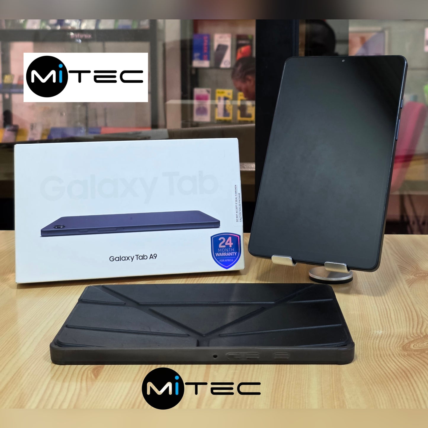 Tablette Samsung Tab A9 - 4 GB - 64 GB - 8'7 Pouces + Coque à Rabat Offert