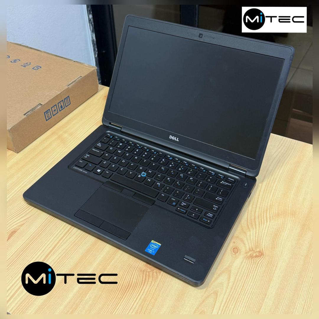 Pc Dell 7450 Core i7 - 8 GB - 128 GB Ssd - 14 Pouces - Clavier Rétro éclairé - Sac + Clé USB + Souris Offert Avec Reçu