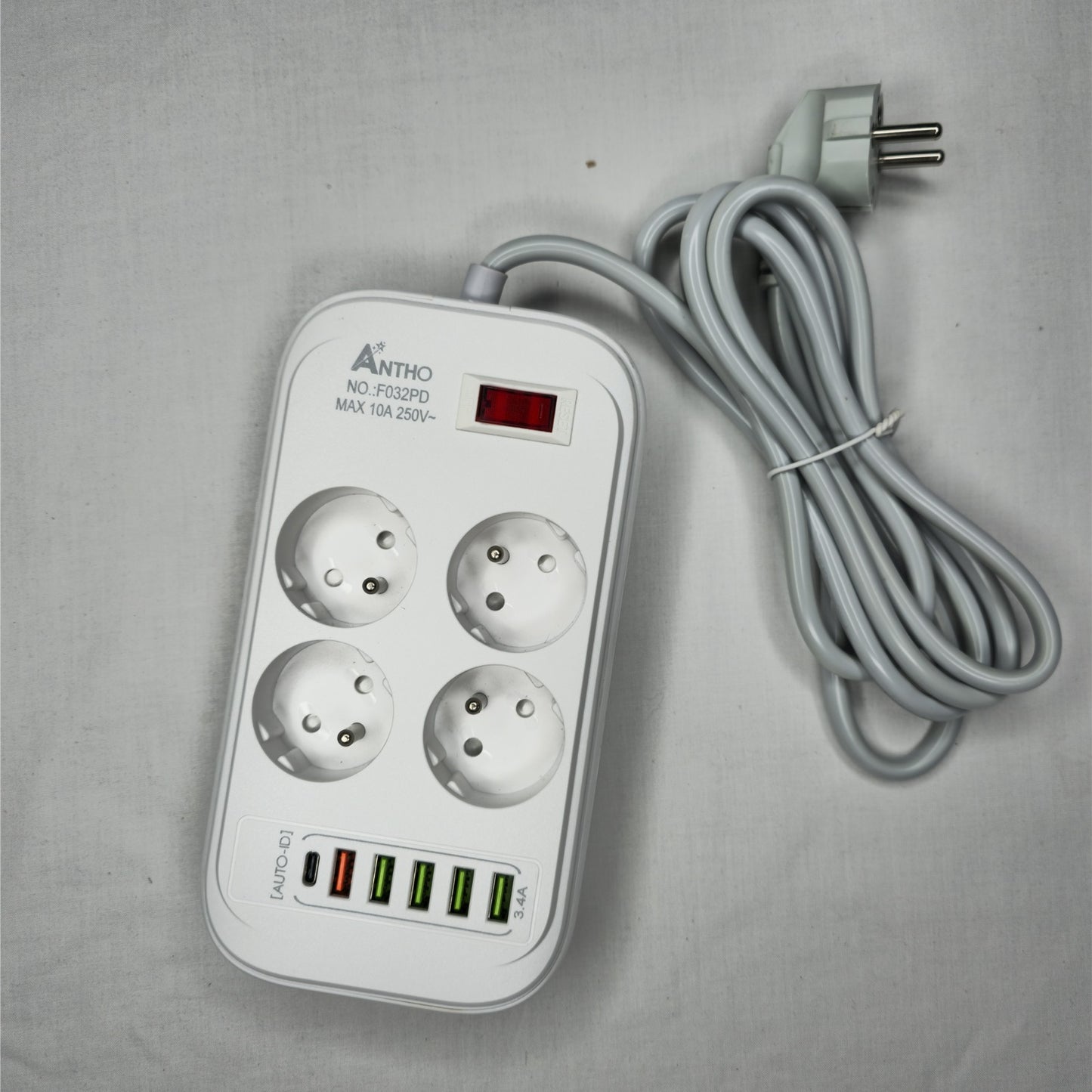 Multiprise Antho F032PD Neuf