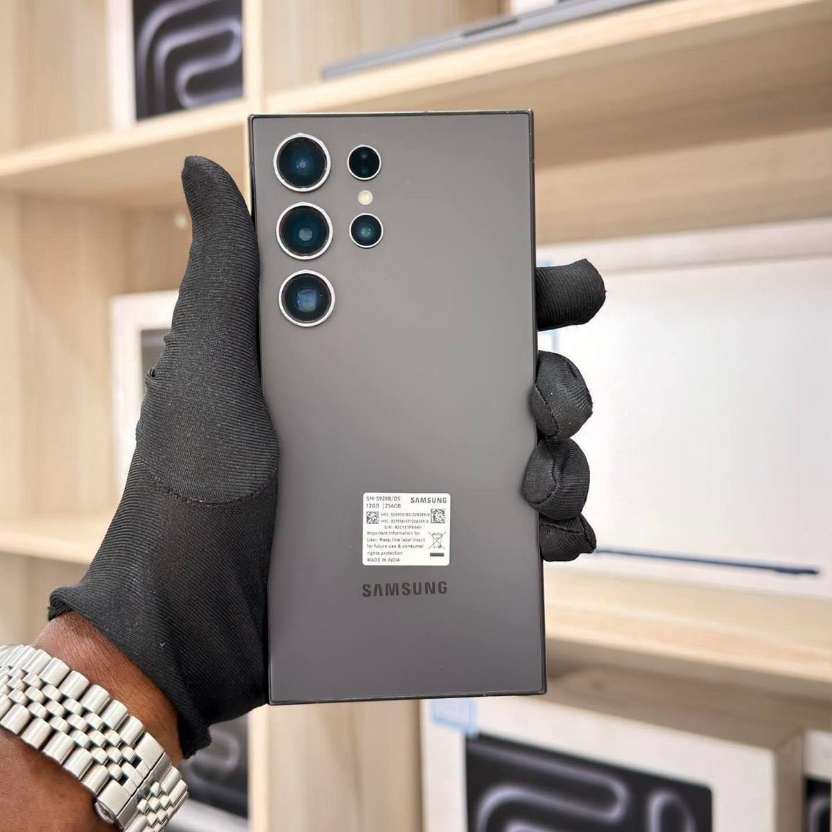 S24 Ultra 12 GB - 256 GB